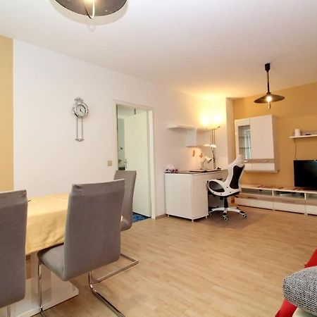 Cozy Apartment Free Parking Wien Eksteriør billede